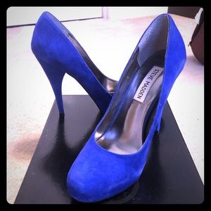 Steve Madden Blue Suede Heels